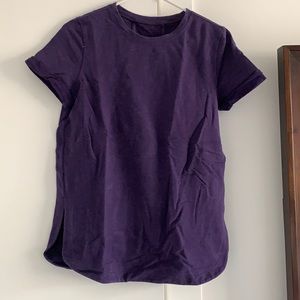 Lululemon purple short sleeve top size 6